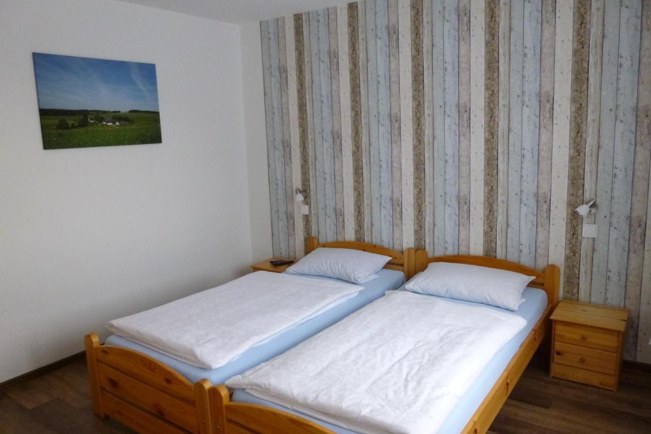 Pension Wittgensteiner Schweiz バート・ベルレブルク エクステリア 写真