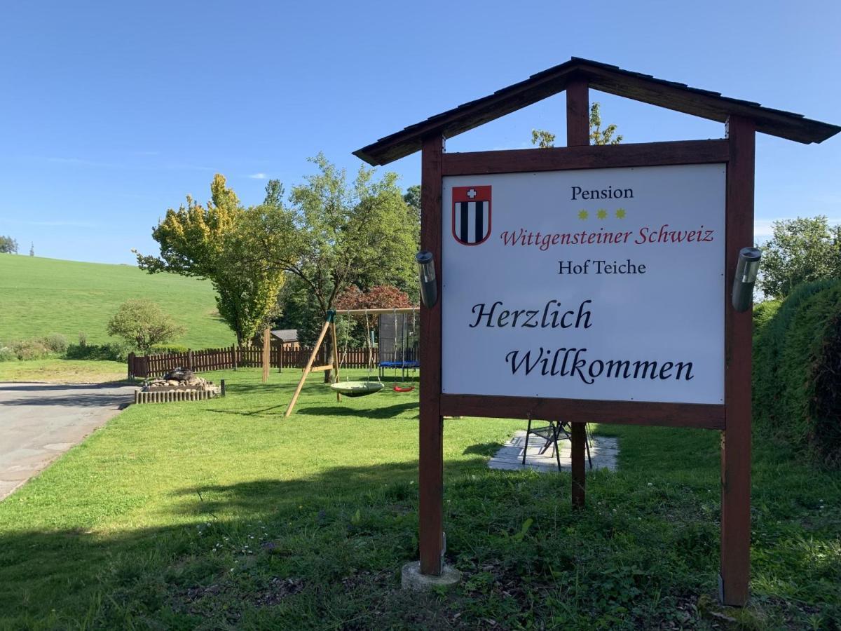 Pension Wittgensteiner Schweiz バート・ベルレブルク エクステリア 写真