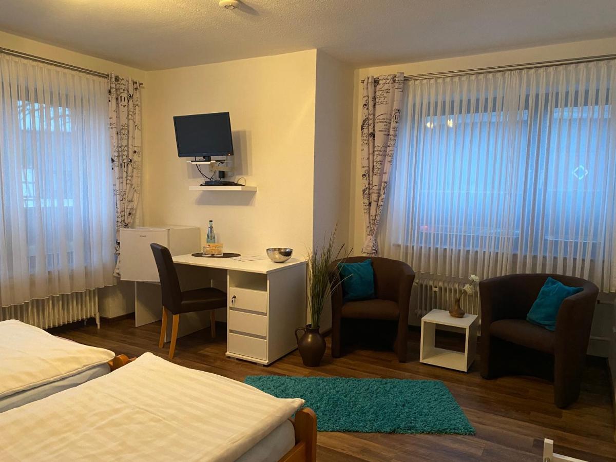 Pension Wittgensteiner Schweiz バート・ベルレブルク エクステリア 写真