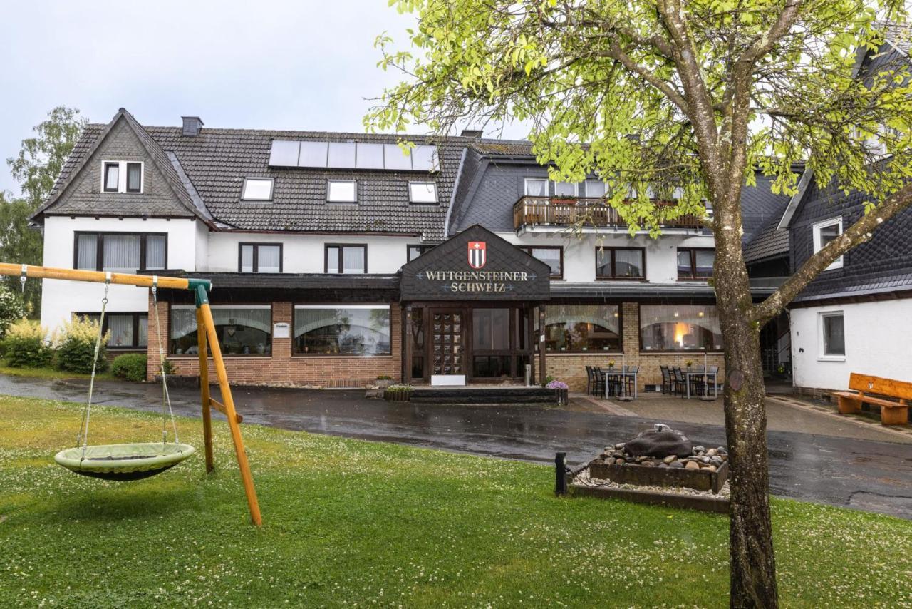 Pension Wittgensteiner Schweiz バート・ベルレブルク エクステリア 写真